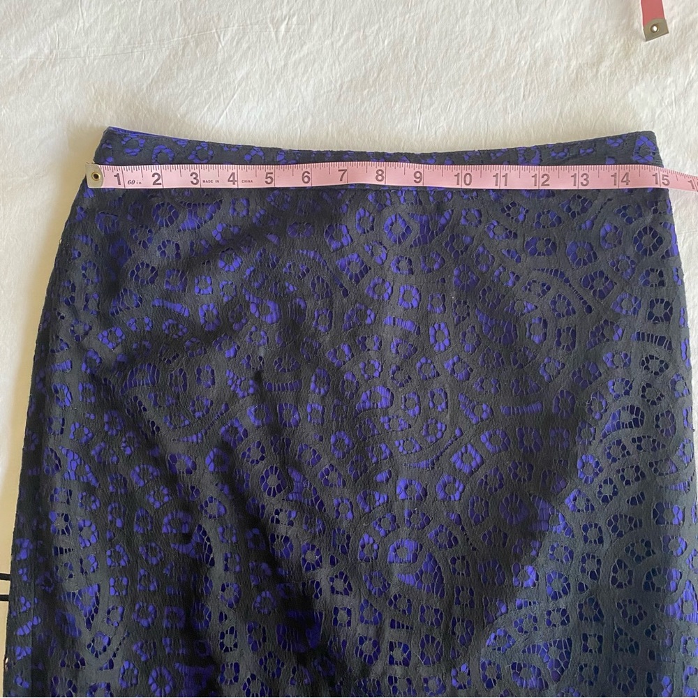Banana Republic Factory Lace Pencil Skirt Black Purple NWT Size 4 Floral Lined - Picture 9 of 10